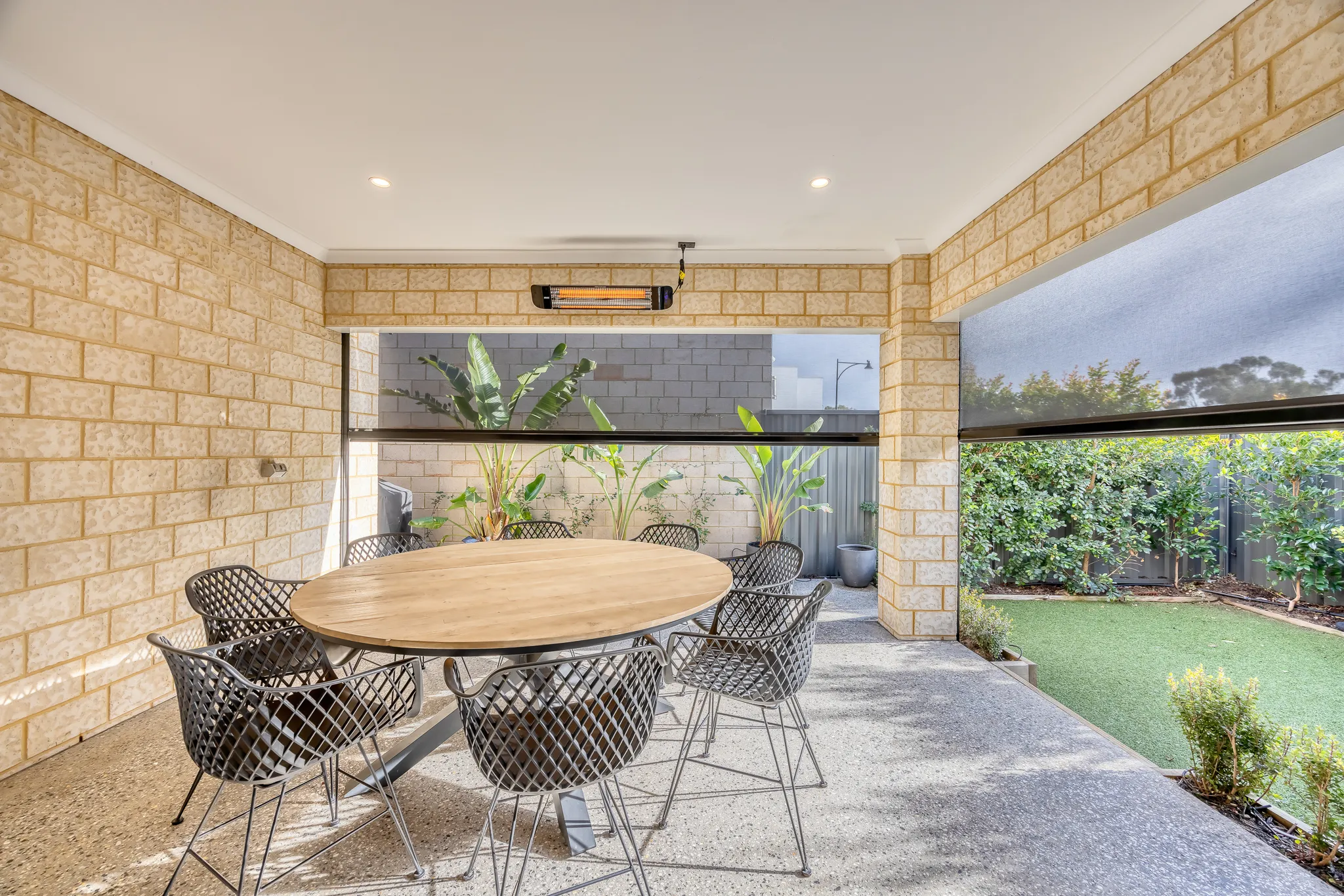 Roller Shutters and Outdoor Blinds Perth | Smarter Outdoors
